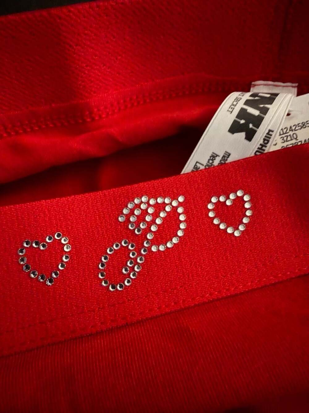 BNWT Victoria's Secret PINK Cotton Hiphugger Panty with Red Heart Rhinestones
